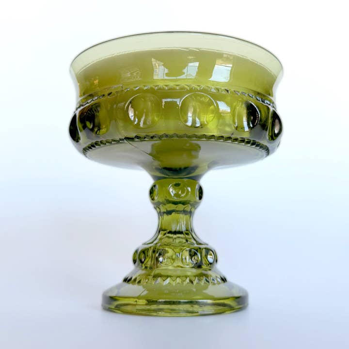 Kings Crown Pedestal for wholesale by True Vintage Candle
