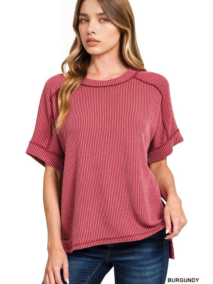 42POPS – wholesale Stickad topp - Dam – .Corded Rib Kortärmad Topp med Rå Kant63