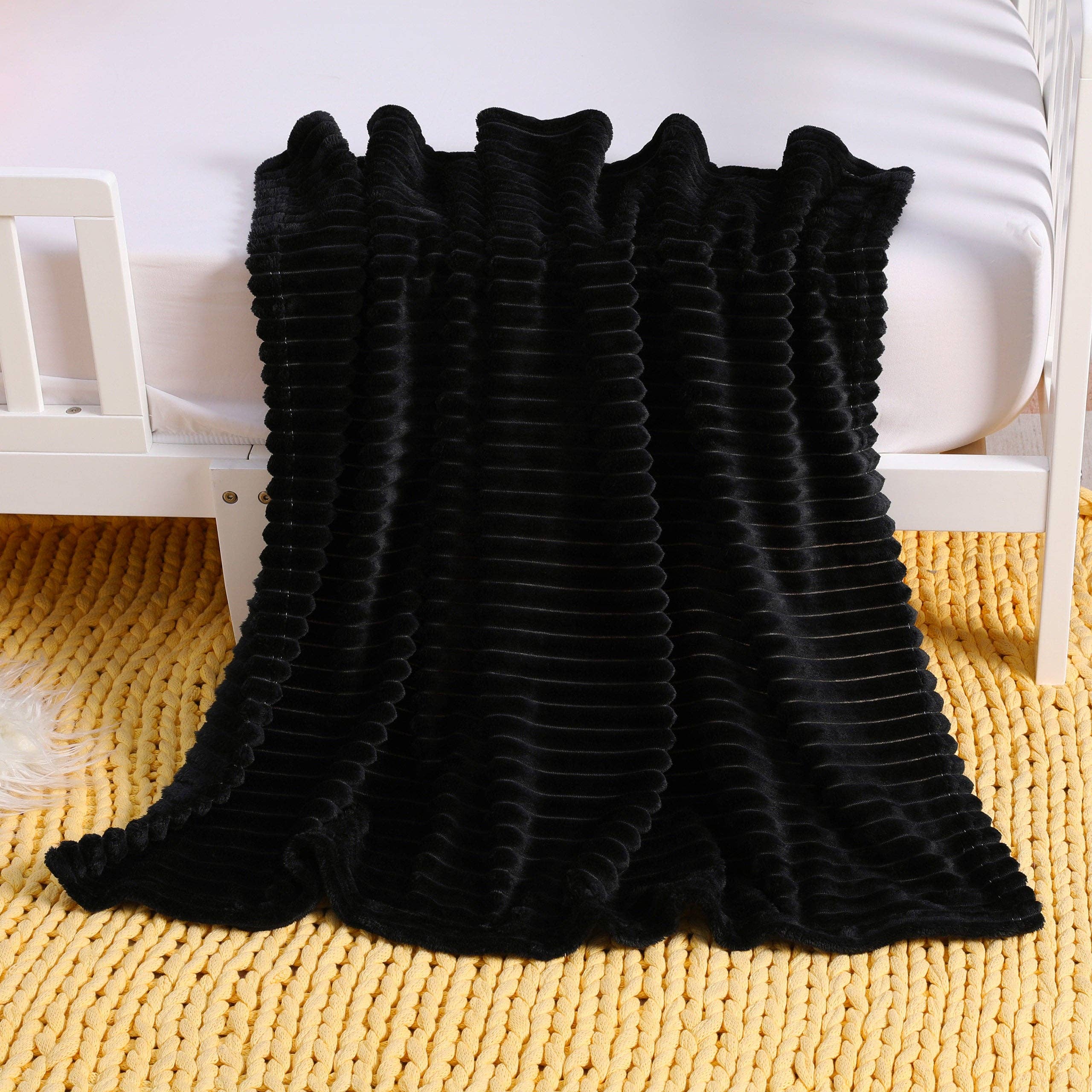 Bay & Loom - Wholesale Throw Blanket - All Seasons Plush Flannel Fleece Throw Blanket13