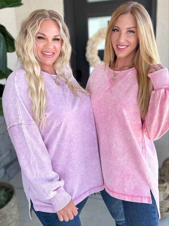 PRÉCOMMANDE : Le sweat-shirt Luna Mineral Wash le plus vendu en deux couleurs pour la vente par Bella Nova Style Co