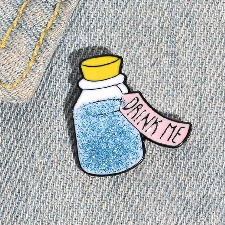 NovelTea Bookstore & Gifts - Wholesale Lapel Pin/Button - Drink Me, Alice in Wonderland - Enamel Pin