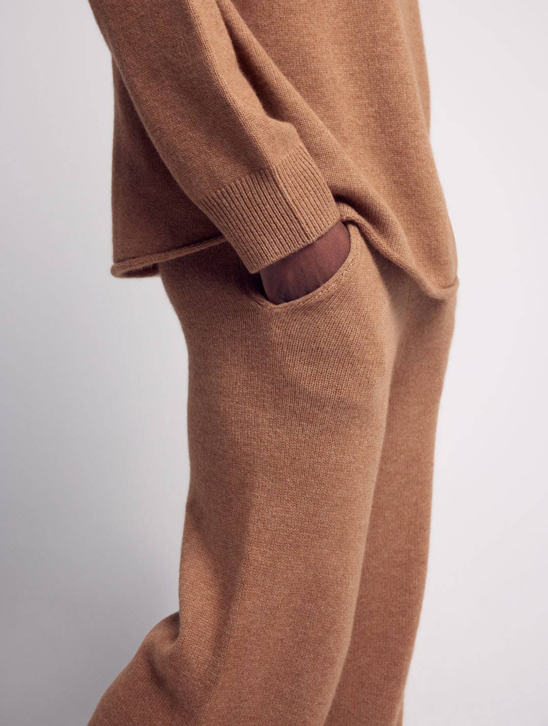 Leap Concept - Wholesale Pants - Women's - LUCA cashmere knitted wide pants6