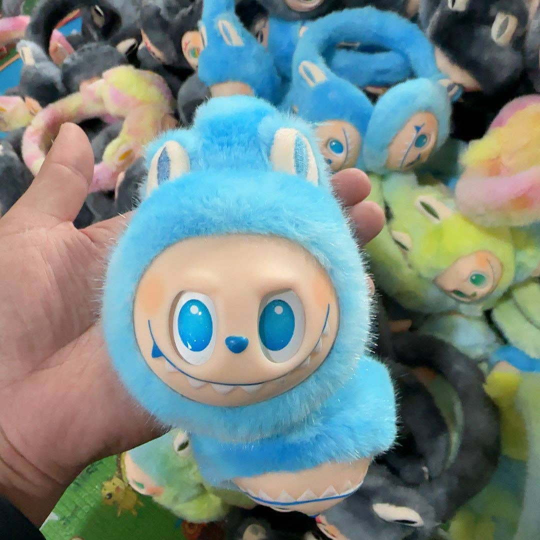 Little Trendy - Wholesale Earwarmers/Ear Muffs - Kids - Cute monster plush furry earwarmers cartoon winter earmuffs3