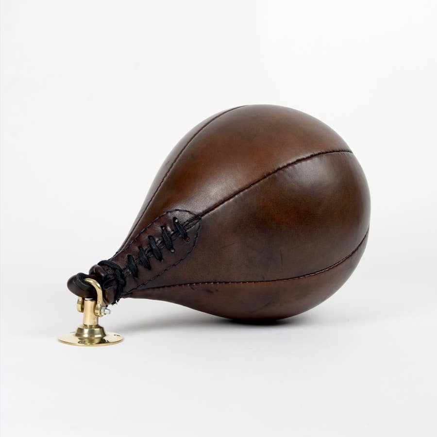 John Woodbridge Makers - Wholesale Sporting Accessories - VINTAGE LEATHER SPEED BAG 1920