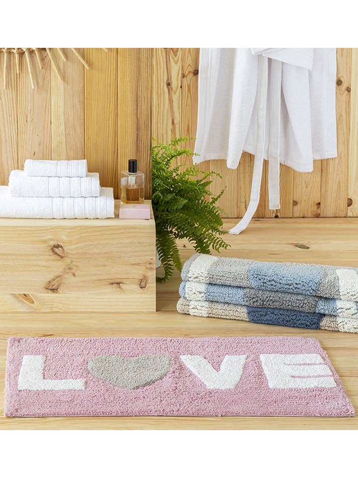 Tapis « Love » pour la vente par Barceló Hogar
