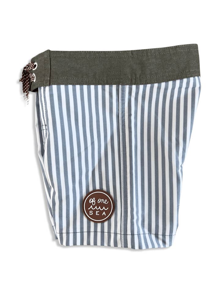 Kid’s Townshort Boardshorts in Pinstripe for wholesale on Faire7