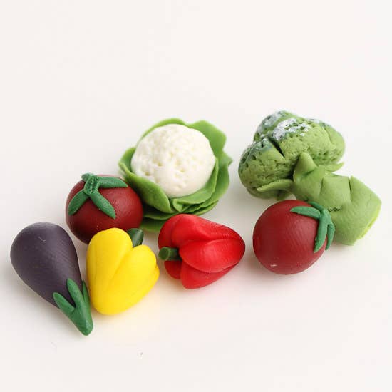 Factory Direct Craft - Wholesale Doll Accessory Kit - Kids - Pack of 7 Dollhouse Miniature Garden Vegetables 1