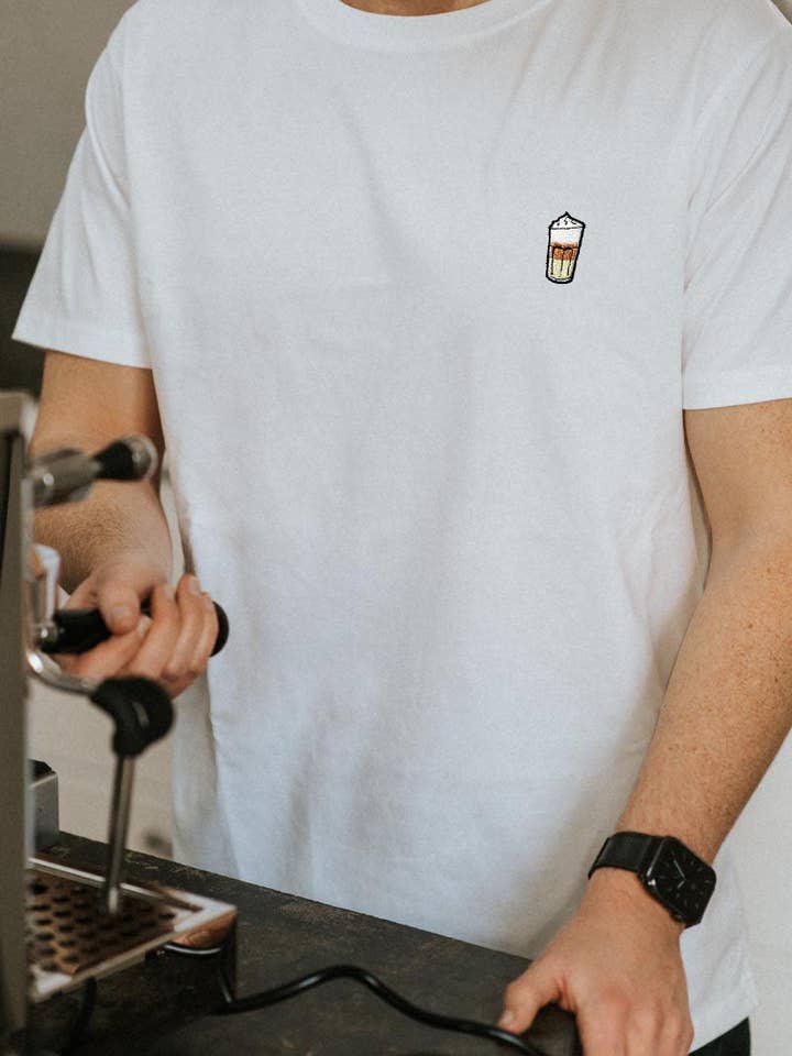 Latte Macchiato | T-shirt Unissex Bordado de Algodão Orgânico Orgânico por atacado de Fashion Drinks