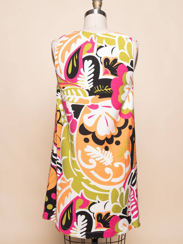 ABSTRACT RETRO PRINT SLEEVELESS SHIFT MINI DRESS-DI11160FO for wholesale by Fore Collection