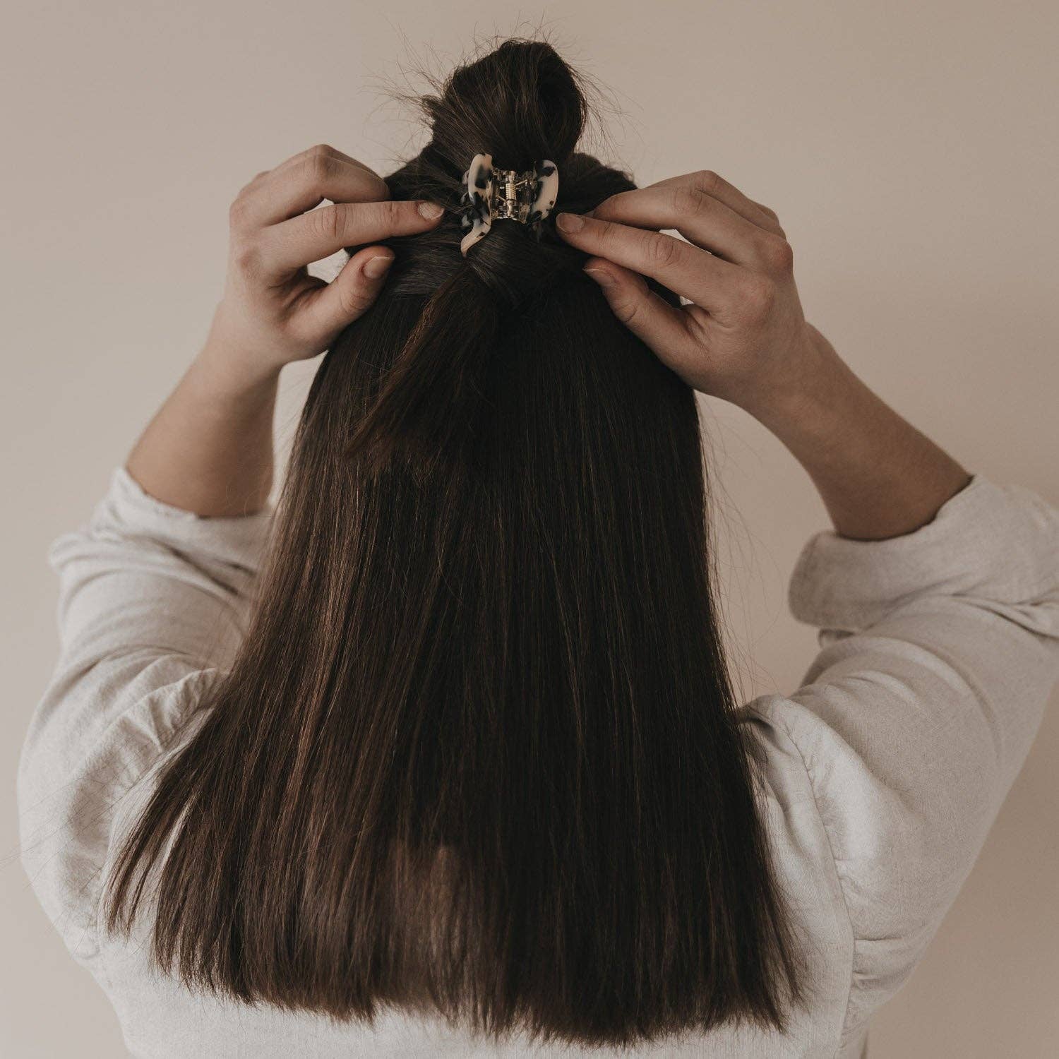 Eulenschnitt – wholesale Hårspänne - Dam – Liten hjärtformad Leo hårklämma (10 st per förpackning)5