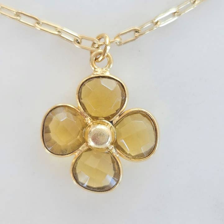 LITCHI - Wholesale Pendant/Charm Necklace - Precious Clover Necklace citrine