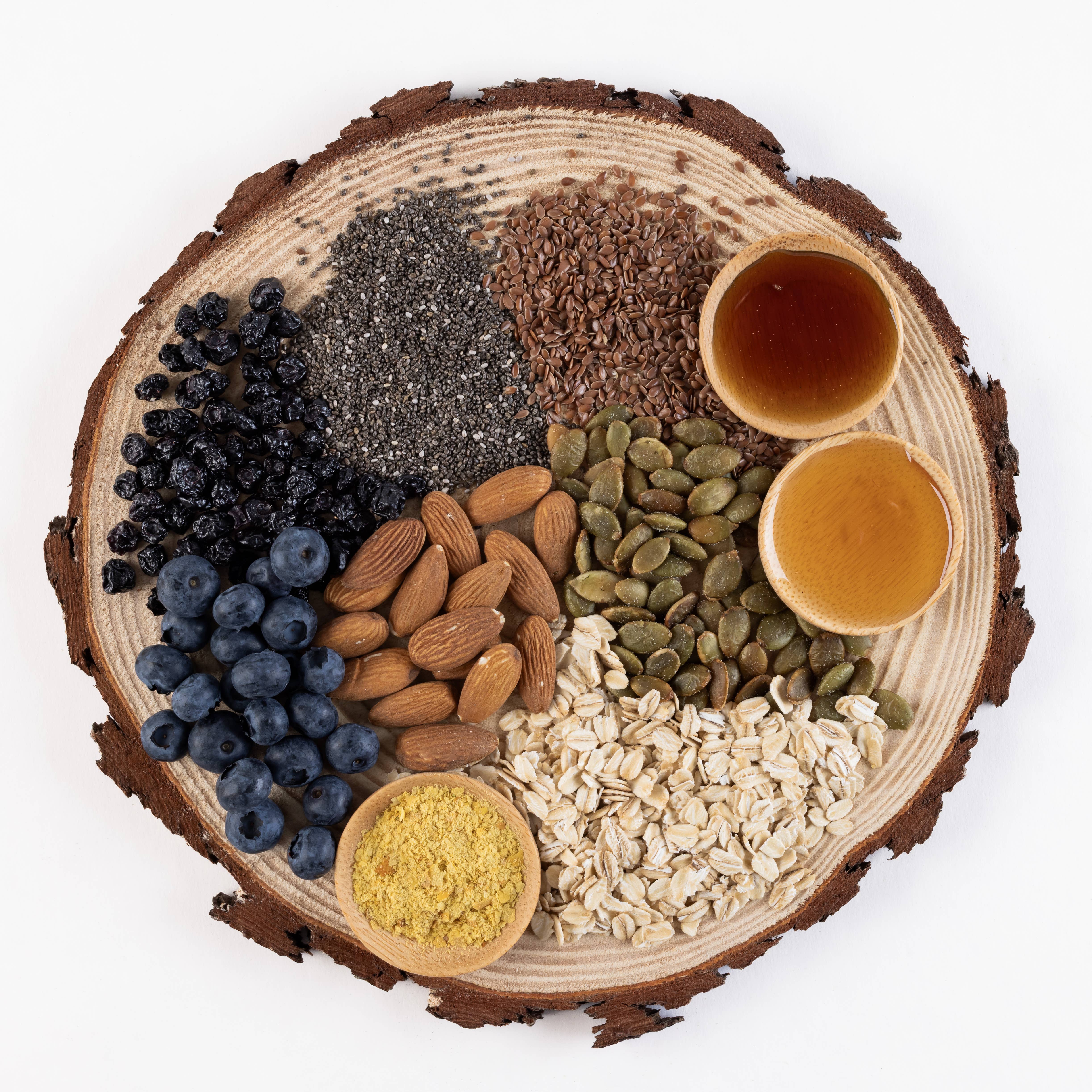 Dak Bar - Wholesale Snack Bar - Bear Bar - Almonds, Blueberries & Maple Syrup Snack Bar1