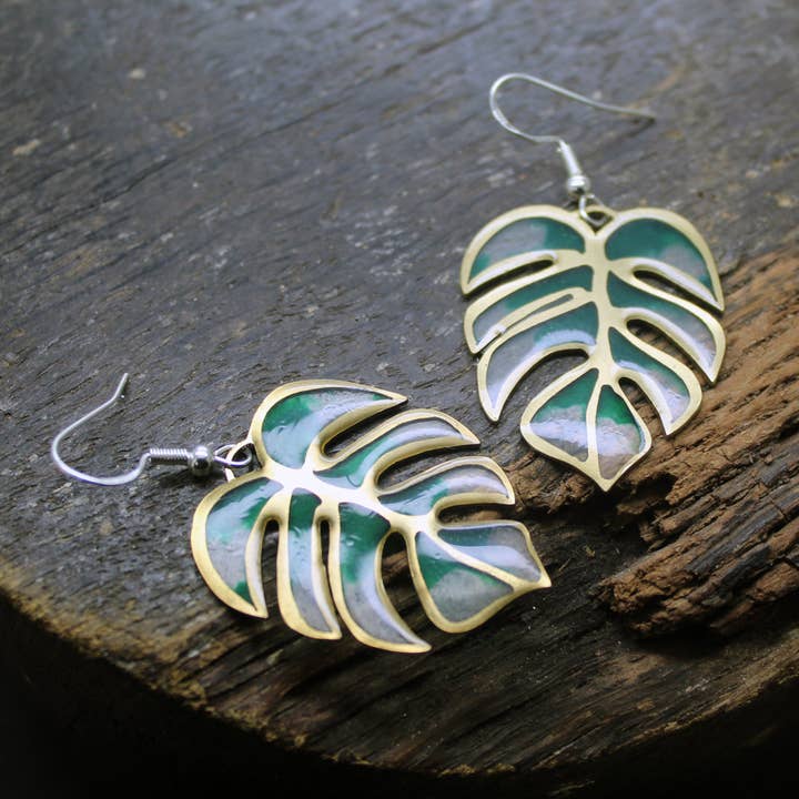 Plataica - Wholesale Dangle Earrings - Brass and 925 silver monstera leaf earrings with clear UV resin5