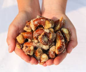 Outsiders Kitchen - Wholesale Pretzels - Sugar + Spice Sourdough Pretzel Bites Snack Bag5