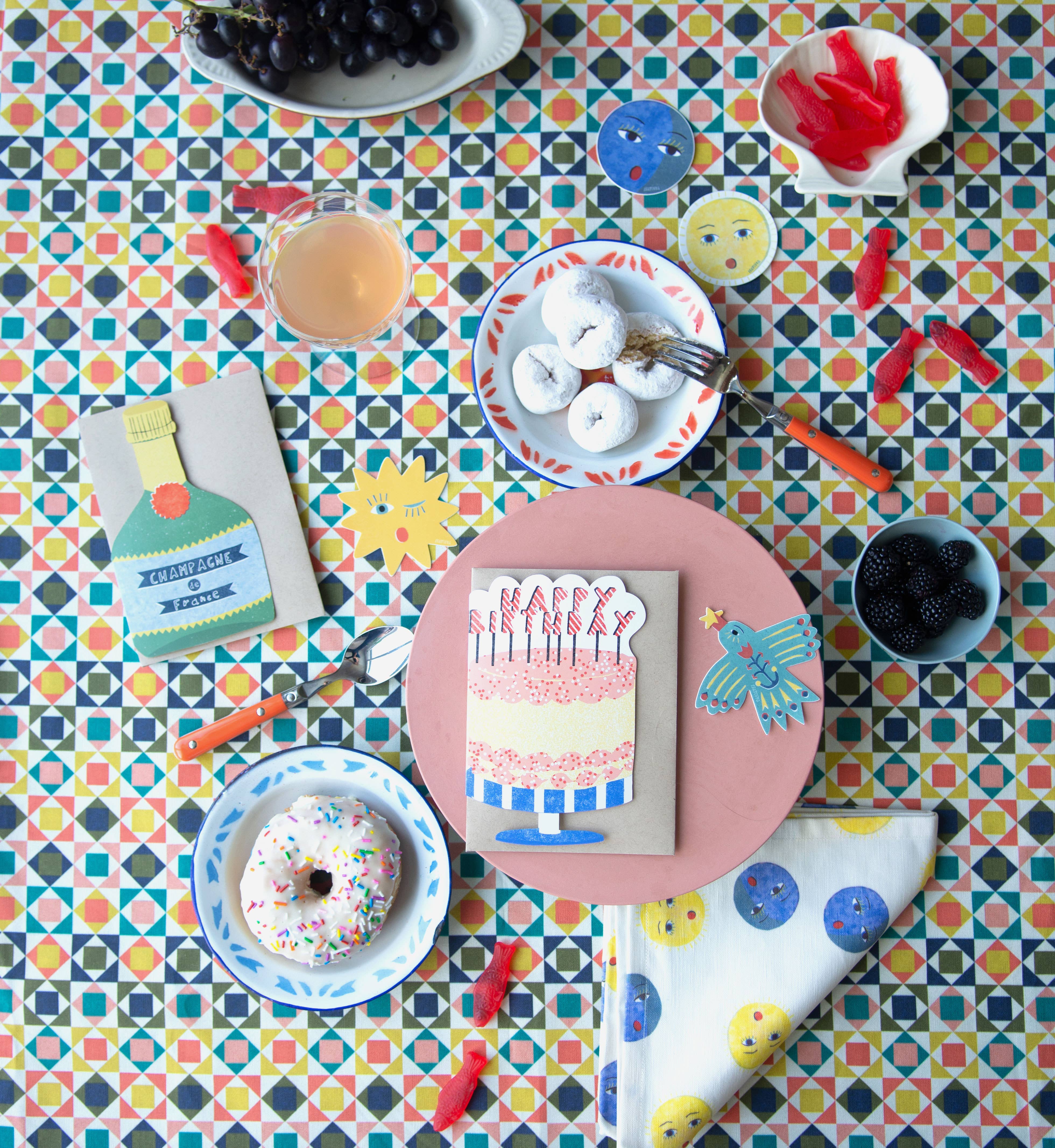 Isatopia - Wholesale Birthday Card - Happy Birthday Cake - Die Cut2