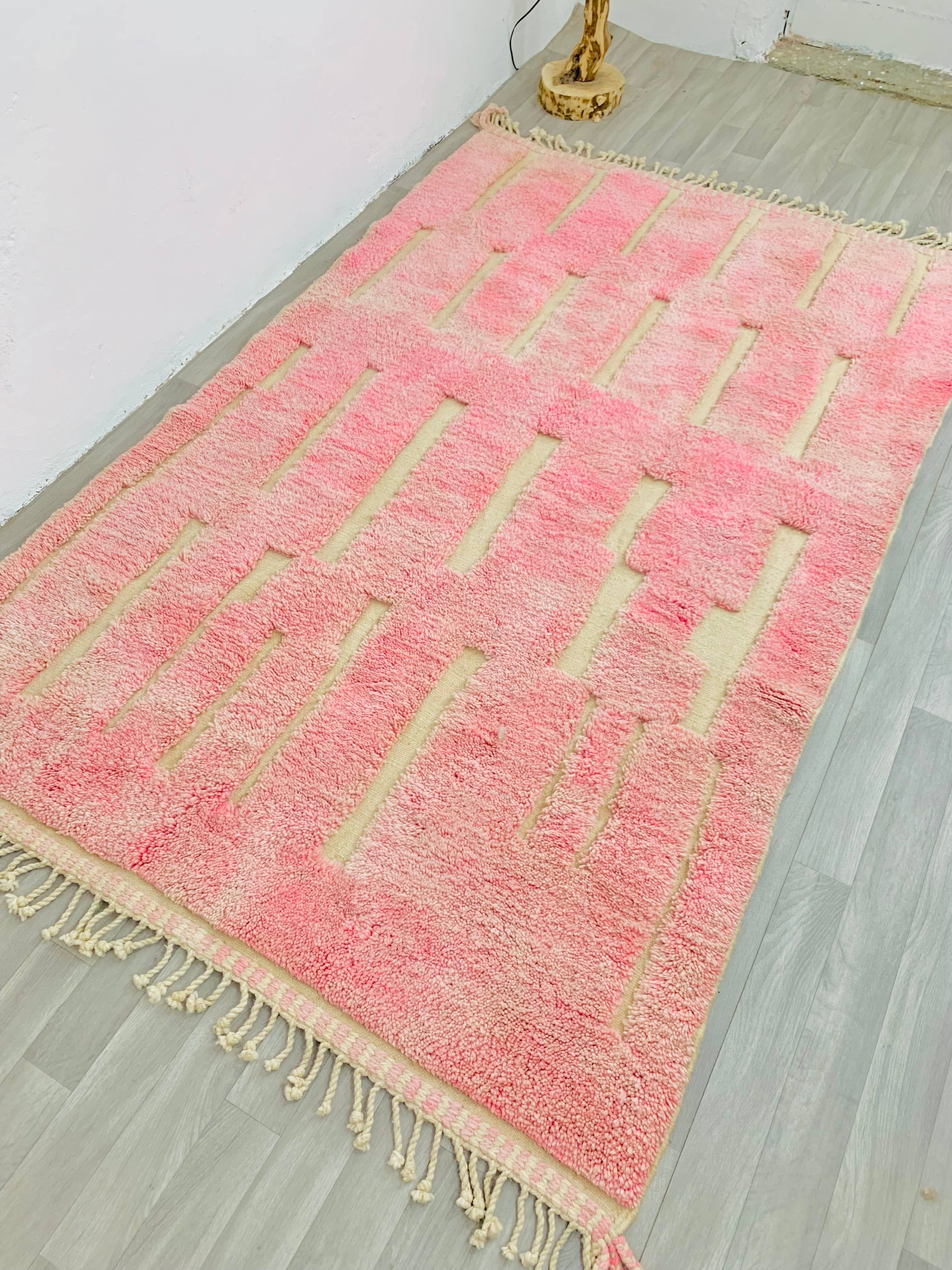 BerberNest – wholesale Area rug – Pink Hand tufted Berber Moroccan rug2