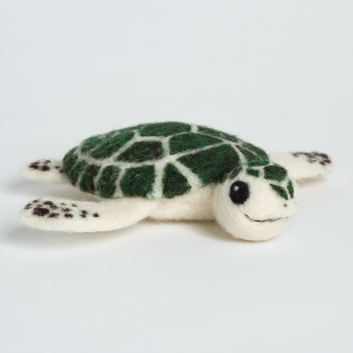 Hawthorn Handmade (US Duties Paid) – wholesale DIY craft kit – Baby Sea Turtle Mini Needle Felting Kit | Complete Craft Kit7