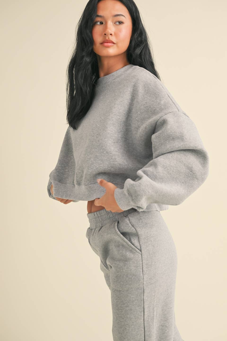 KIMBERLY C - Wholesale Sweatshirt - Women's - Cozy Fleece Oversized Crewneck Sweatshirt SALE5