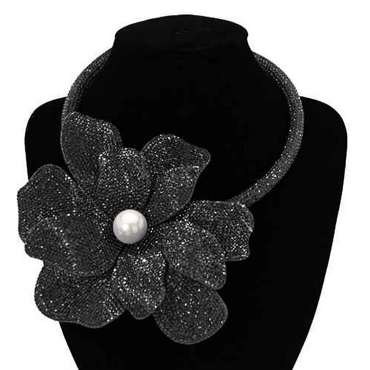 Sensibling Corp. - Wholesale Pendant/Charm Necklace - Pearl Centered Bling Studded Oversized Flower Pointed Necklace20
