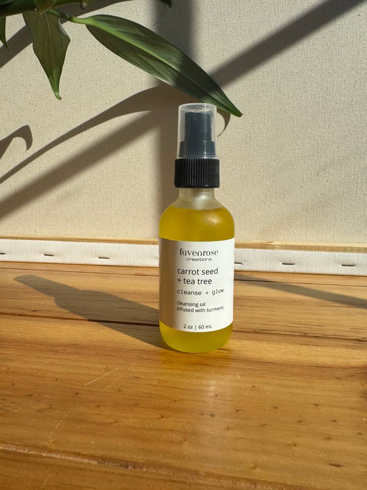 Carrot Seed + Tea Tree Cleansing Oil - Cleanse + Glow for wholesale by FavenRose Creations