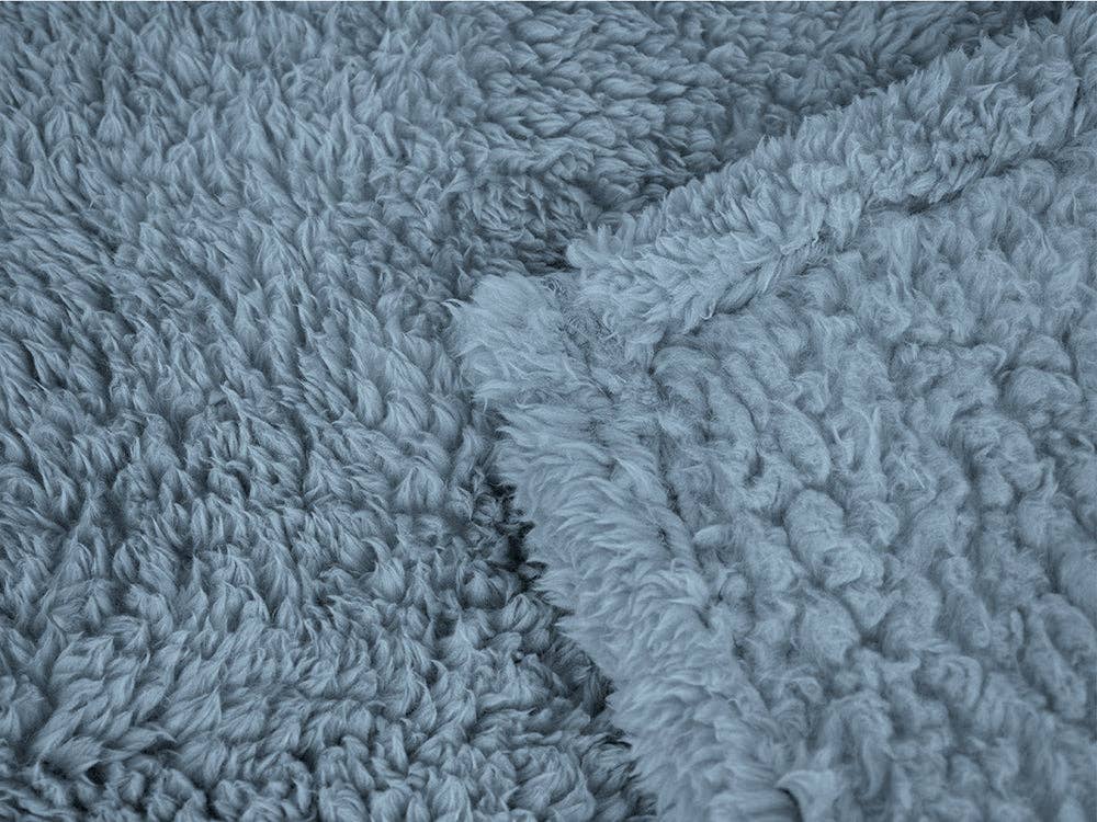 Pavilia - Wholesale Throw Blanket - Plush Shaggy Sherpa Blanket42