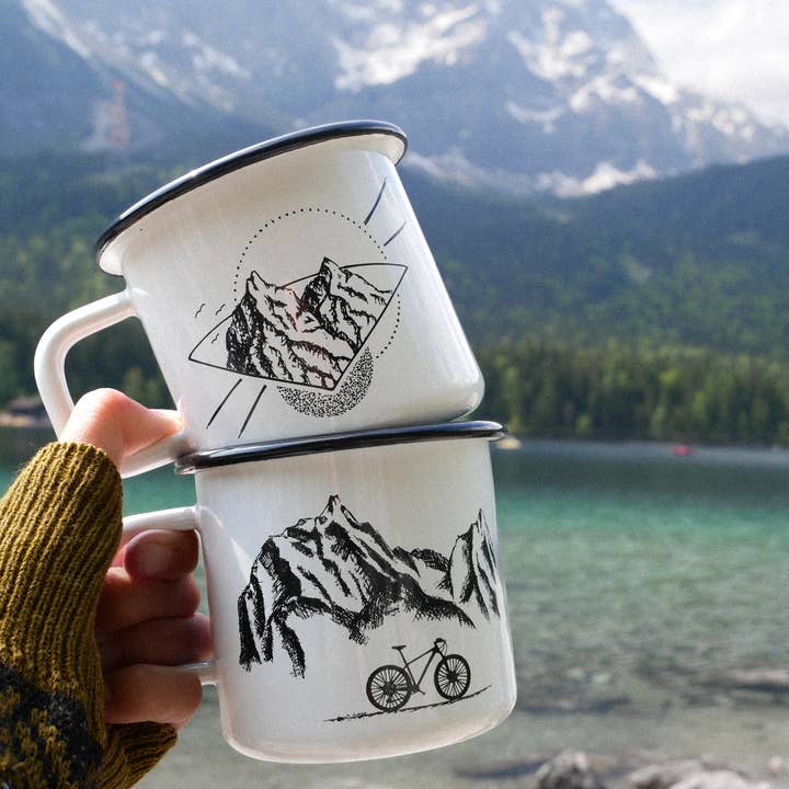 Hannibelle - Wholesale Coffee/Tea Cup - Enamel Mug Mountains and Bike
