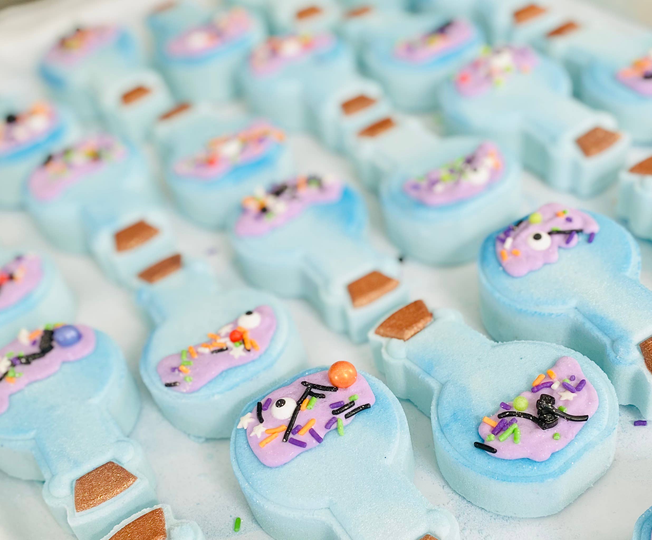 The Burlap Barn Company - Wholesale Bath Bomb/Fizz - Strange Magic Potion Bottle Halloween Bath Bomb1