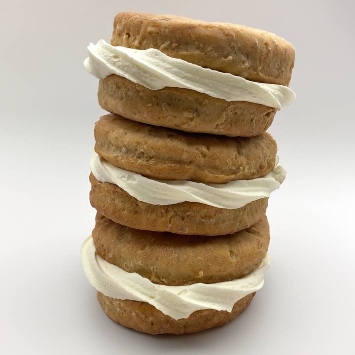 RKR Biscuits - Wholesale Pet Treats - Dog - Dogels with "Cream Cheese" Organic Dog Cookie