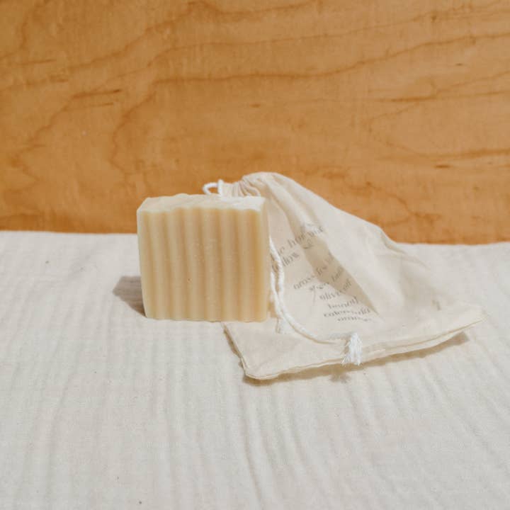 the honeybee tallow soap bar for wholesale by Honeybee Hippie