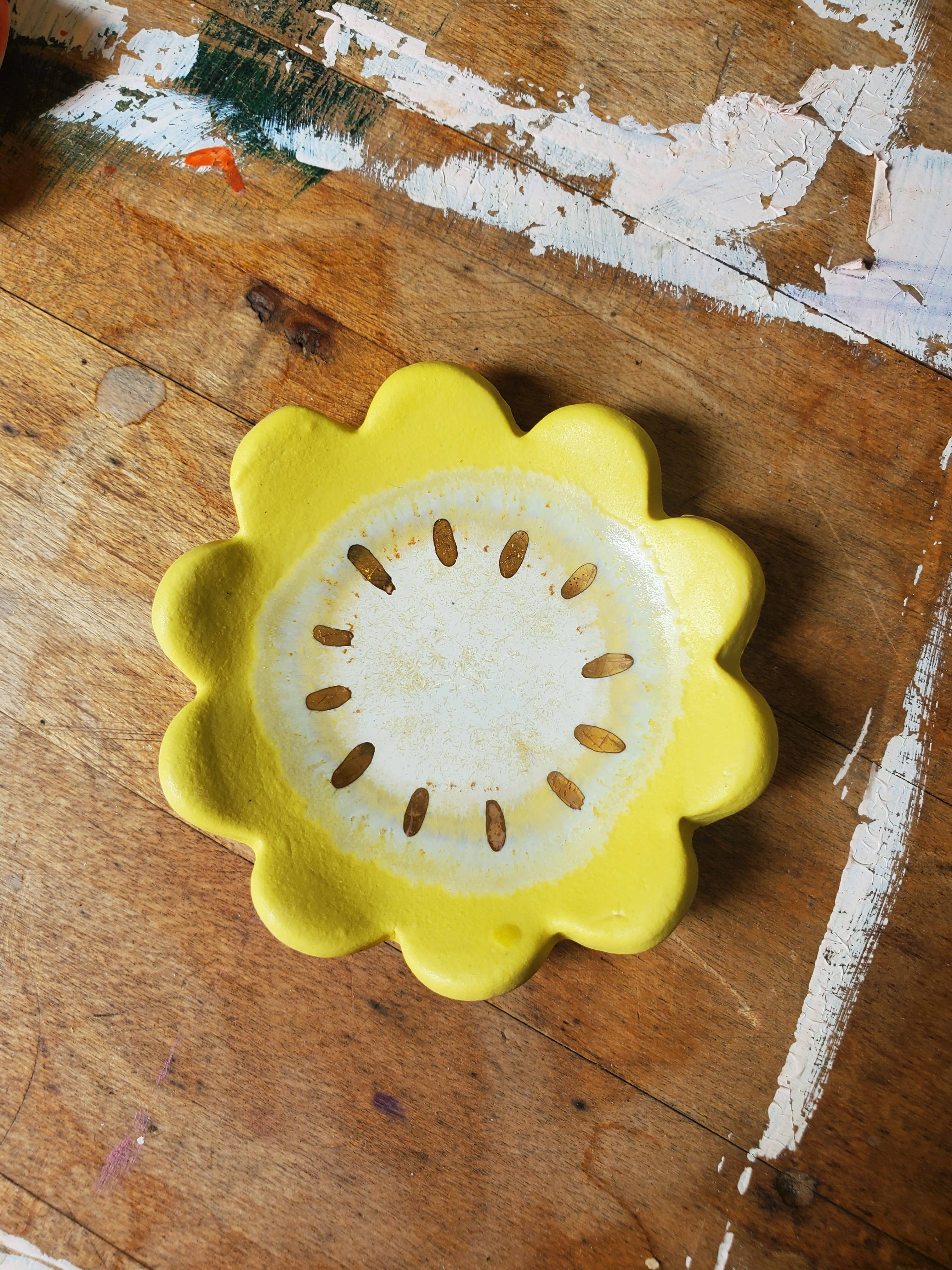 CURIOUS CLAY - Vendita all'ingrosso Portagioie - Piatto anello piccolo fiore11