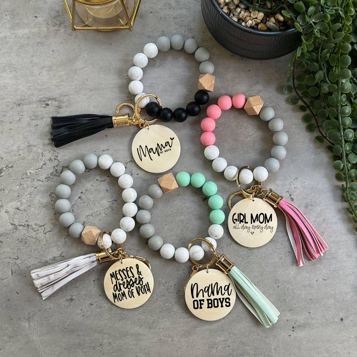 Mom Wristlet, Perlenarmband, Schlüsselanhänger für Jungen und Mädchen, Mama für den Großhandel von Teele and Co.