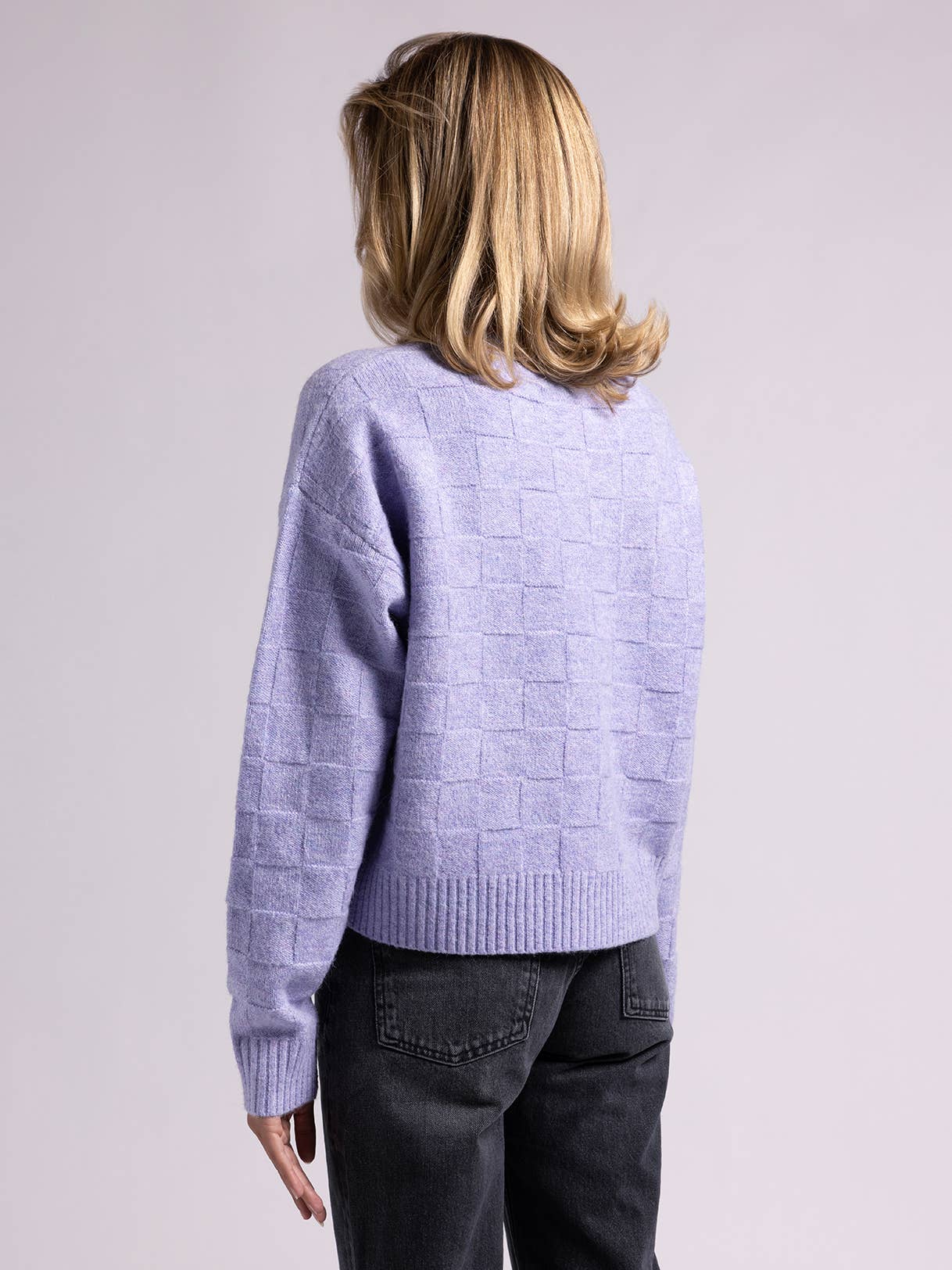 Weekend Los Angeles - Wholesale Knit Sweater - Women's - Crewneck Checkered Sweater - HAILEY SWEATER7