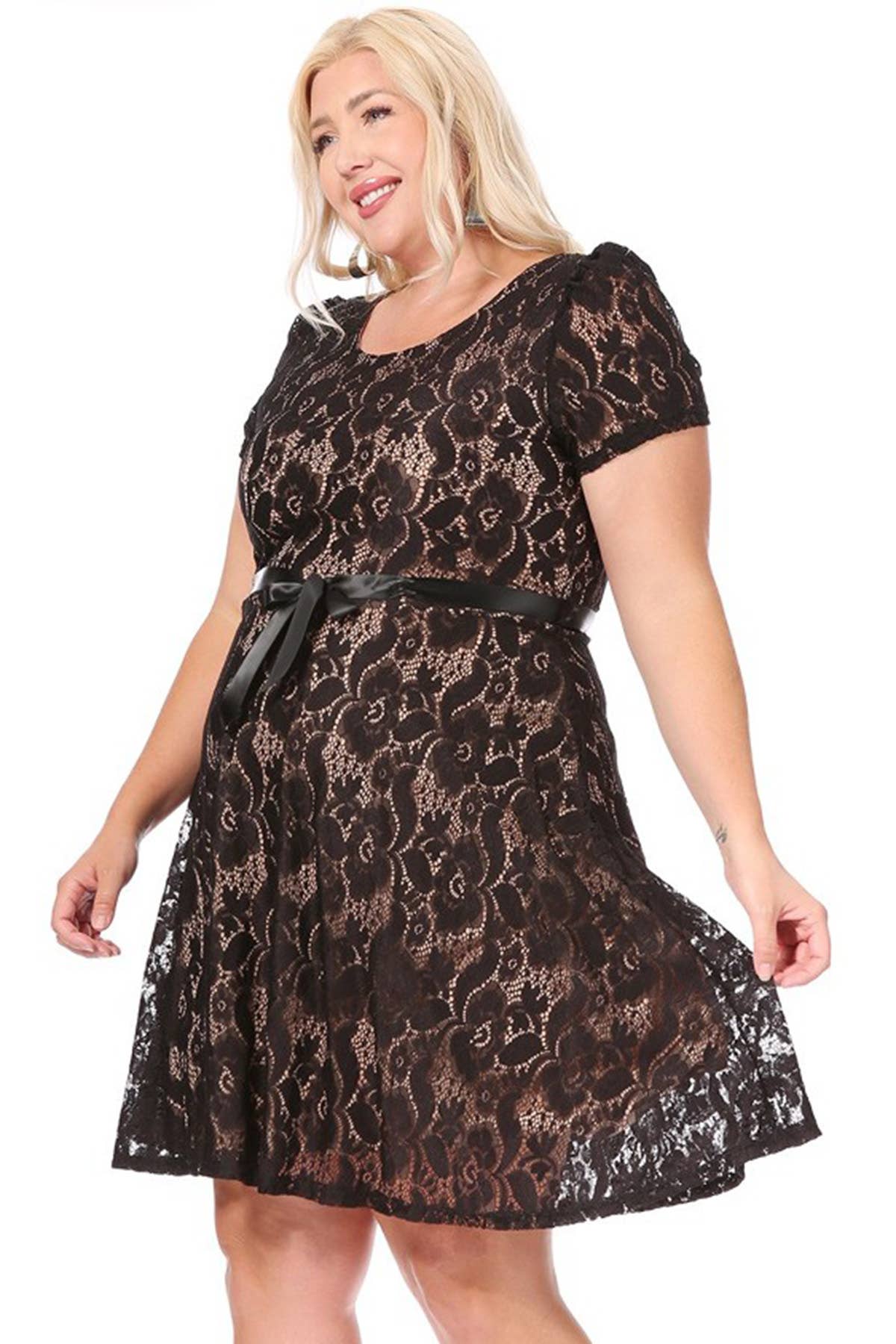 MOA COLLECTION - Vente Robe – femme - Robe midi de soirée en dentelle à manches courtes pour femmes grande taille3