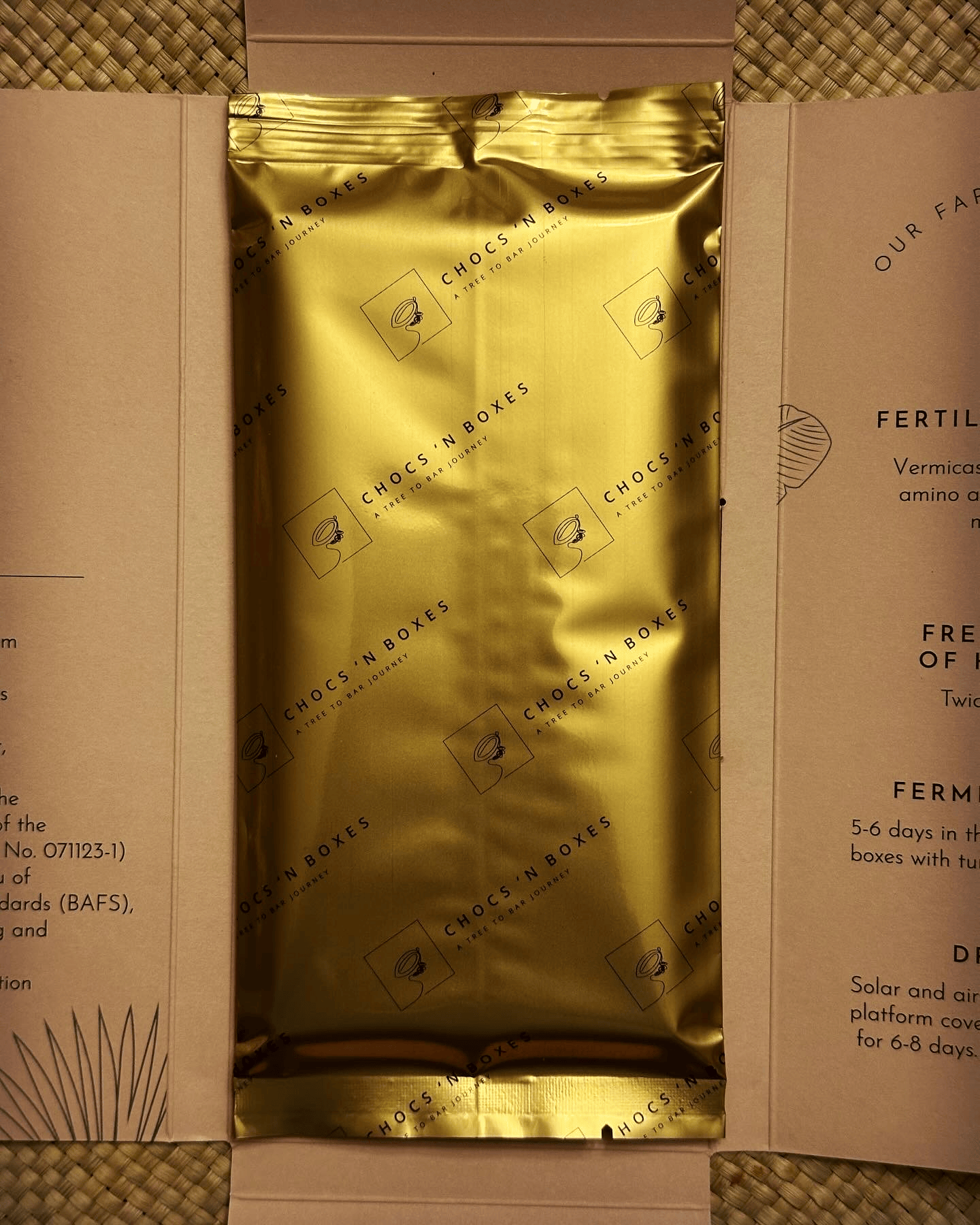 Chocs ‘N Boxes – wholesale Chocolate bar – 66% Dark Chocolate Bar SAMAR2