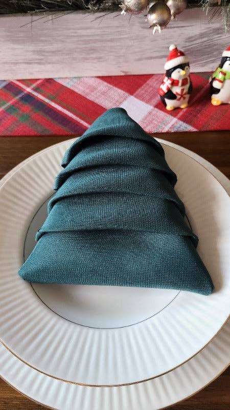 YOUR CHAIR COVERS - Wholesale Dinner & Cloth Napkin - 20 inch Polyester Cloth Napkins Hunter Green (Pack of 10)4