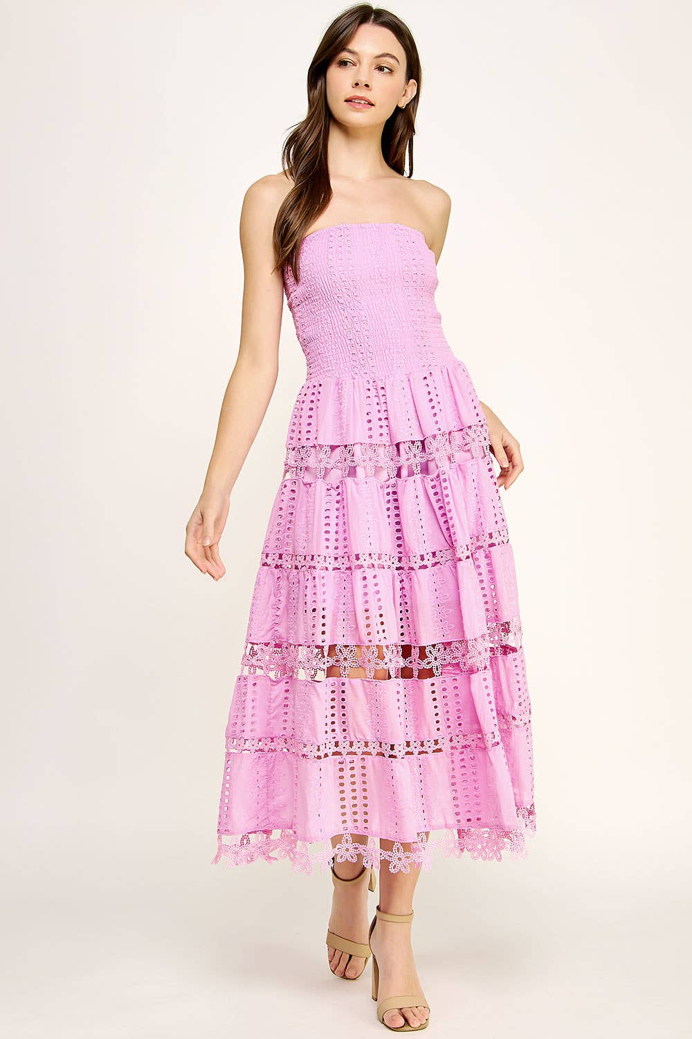 Strut & Bolt - Wholesale Jurk - Dames - Kanten kokerjurk met oogjes61