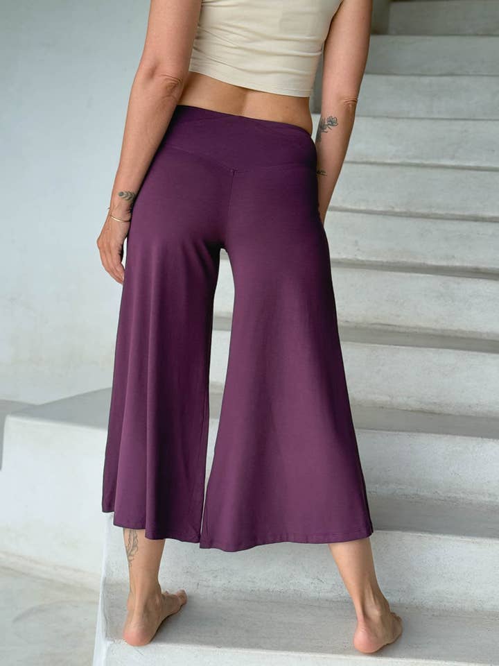 CARAUCCI - Wholesale Pants - Women's - Cropped Flare Pants13