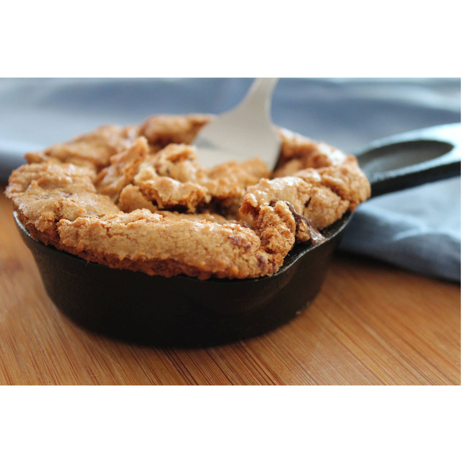 TableCraft Products Company - Wholesale Cast Iron Skillet - 3 oz Mini Round Skillet Cast Iron4