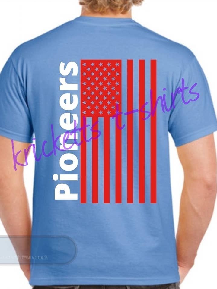 Drapeau des pionniers pour la vente par Kricketts' T-shirts