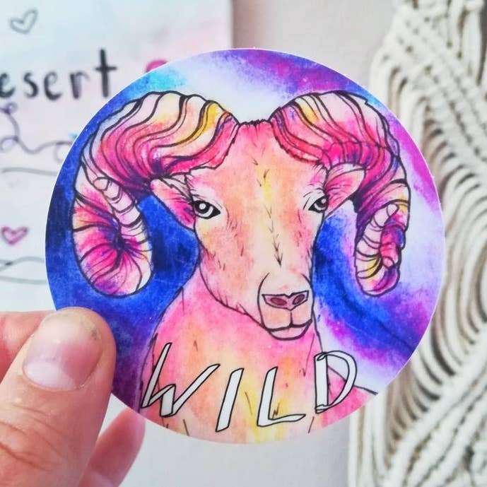 Sauvage Bighom Autocollant, Autocollant Bighorn Art, Bighorn pour la vente par Mary Felker Art and Design