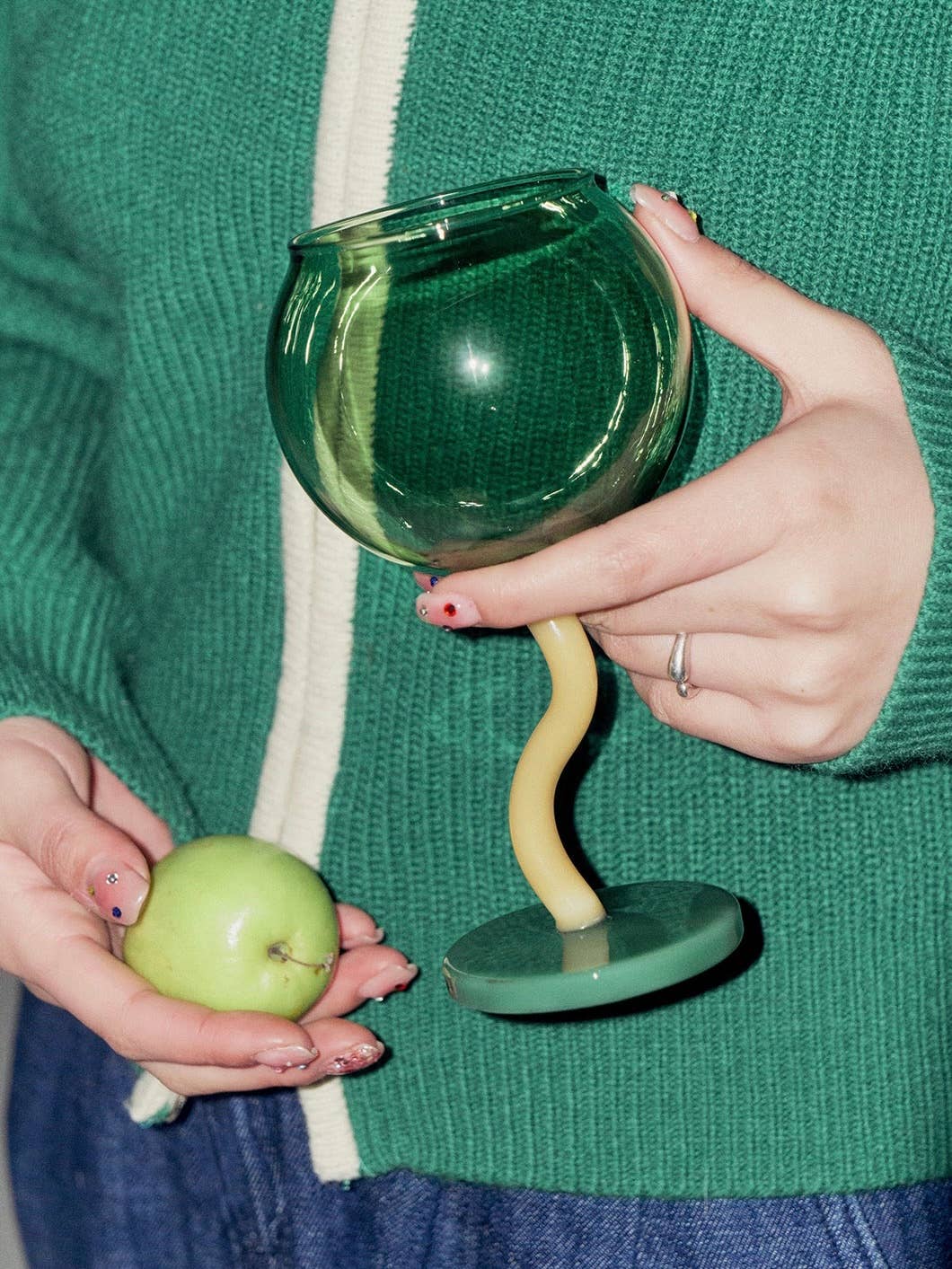 INSPECIAL HOME - Wholesale Wine Glass - Case of 40 Bubble Goblet, Retro Coloured Wine Cocktail Glass6