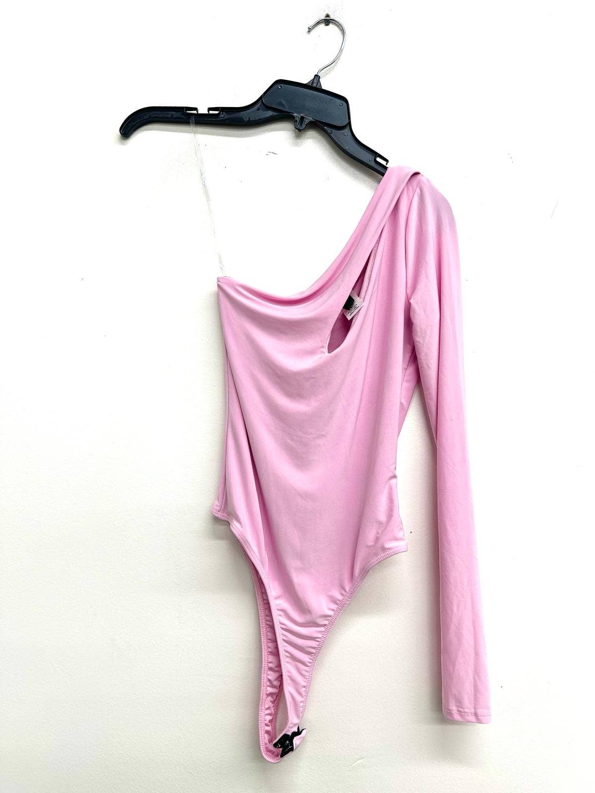 Uptown Apparel - Venta al por mayor Body - Mujer - Body con forro de tanga recortado con un solo hombro J67788