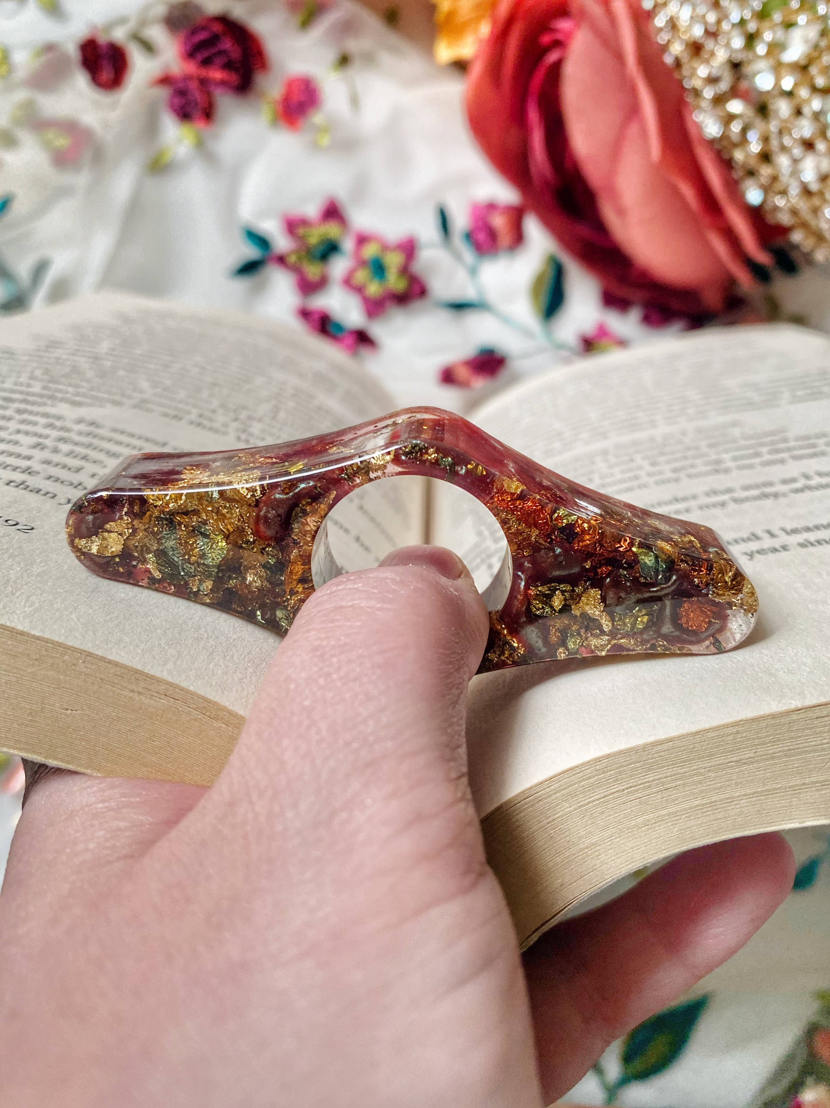 Hold It There - Wholesale Book Holder - Romantasy Courts Collection26