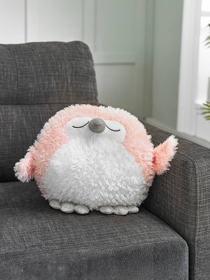 Weicher kuscheliger rosa Eulenfreund mit versteckter Decke für den Großhandel von Cozy Time Ltd