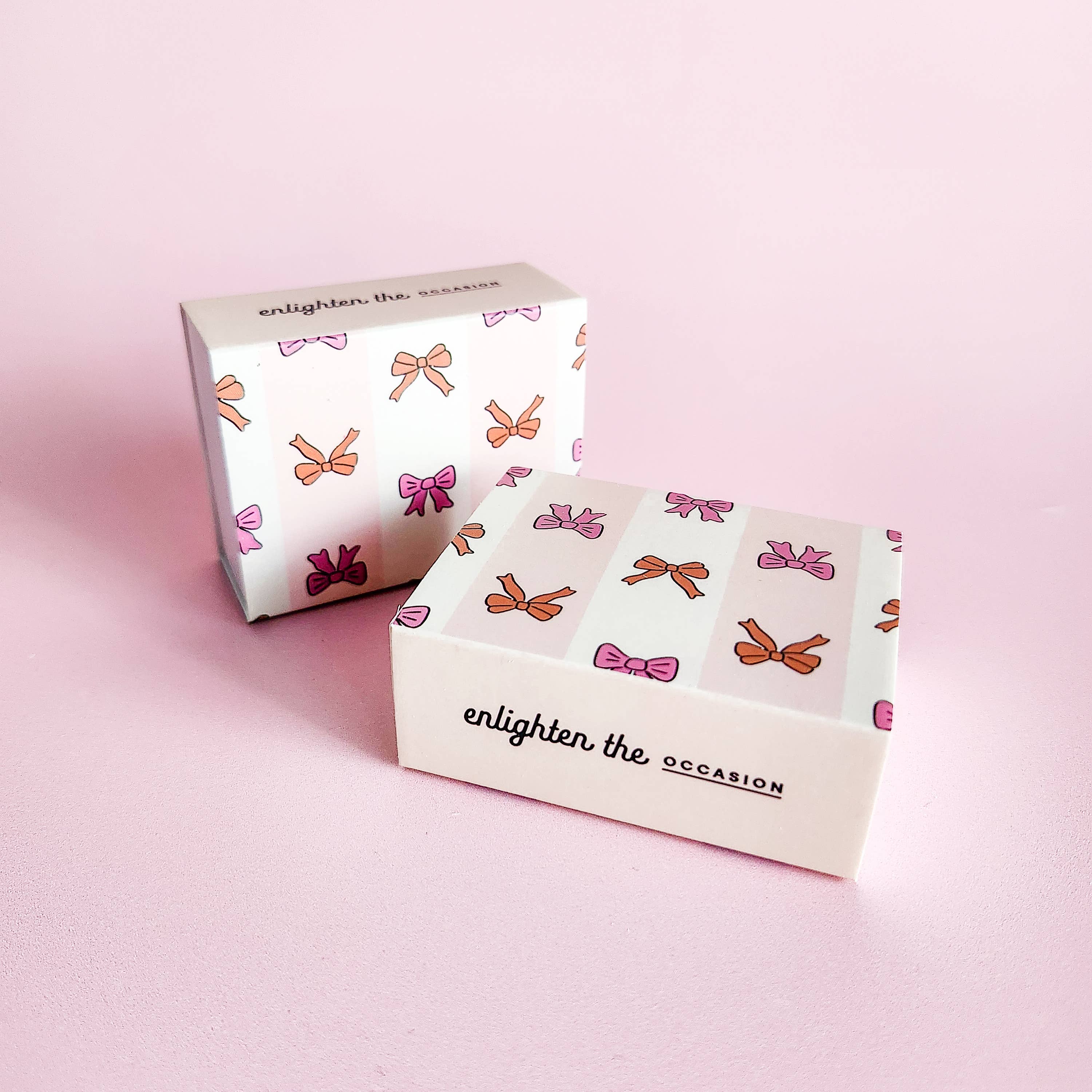 Enlighten the Occasion – wholesale Matches – Sweet Bows Matchbox with Colorful Matchsticks1