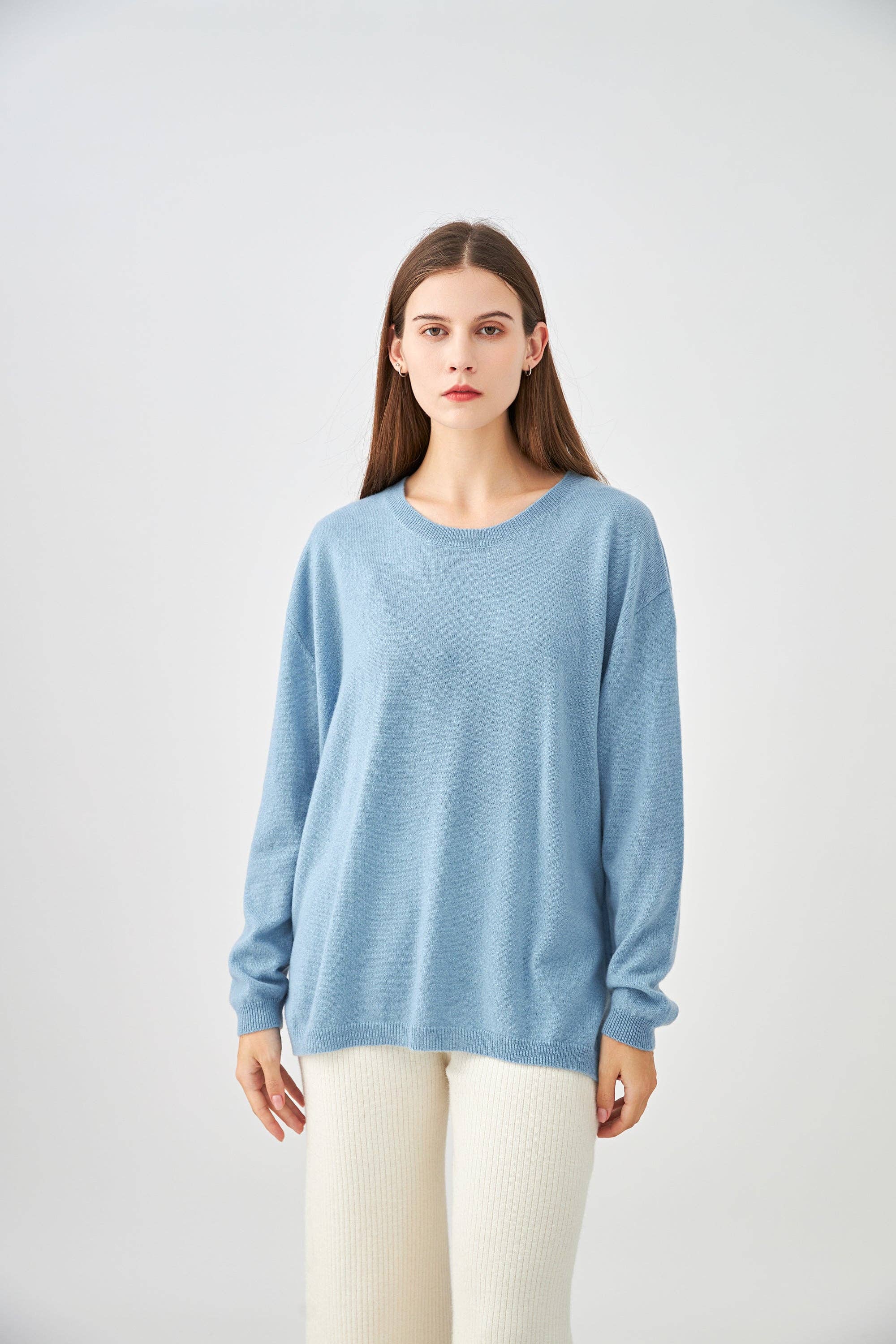 jw.atelier – Engroshandel Tunika - Dame – Træk 100% kashmir rund hals oversize17