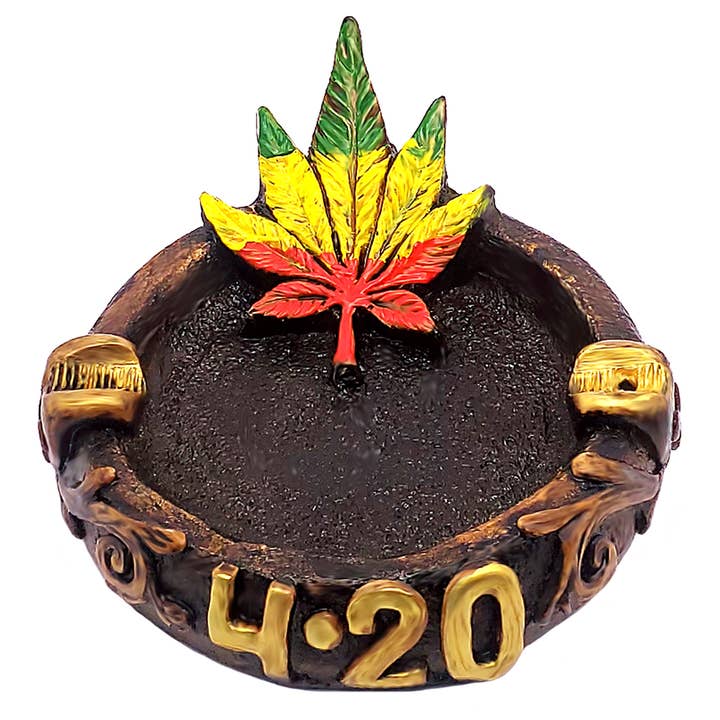 Rasta 420 Leaf Figurine Round Ash Tray for wholesale by Pichincha