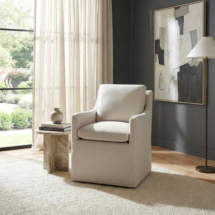 Glamour Home - Vente Chaises - Fauteuil d'appoint en tissu beige avec plume de duvet