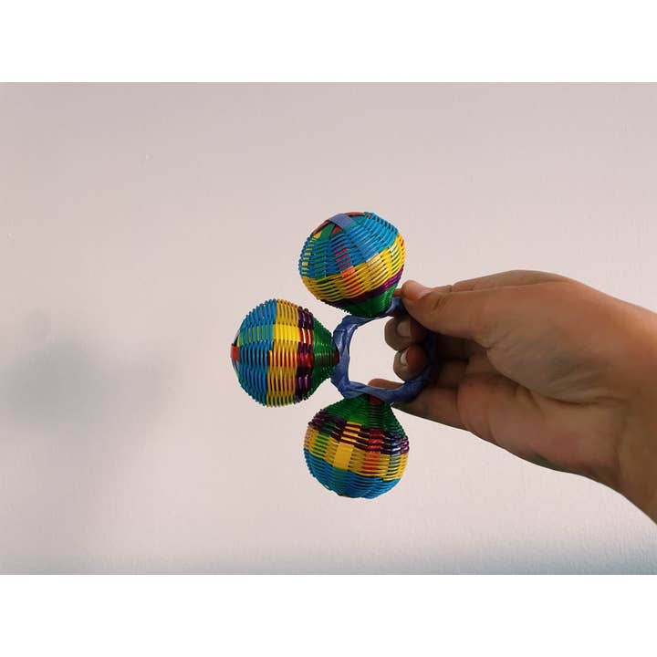 Pura Vida – Großhandel Handrassel – Baby – Mexikanische Baby-Rassel mit 3 Rasseln5