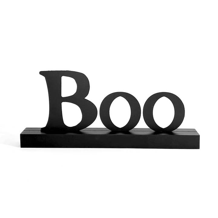 Mot "Boo" magnétique avec base en bois pour la vente par Roeda Studio